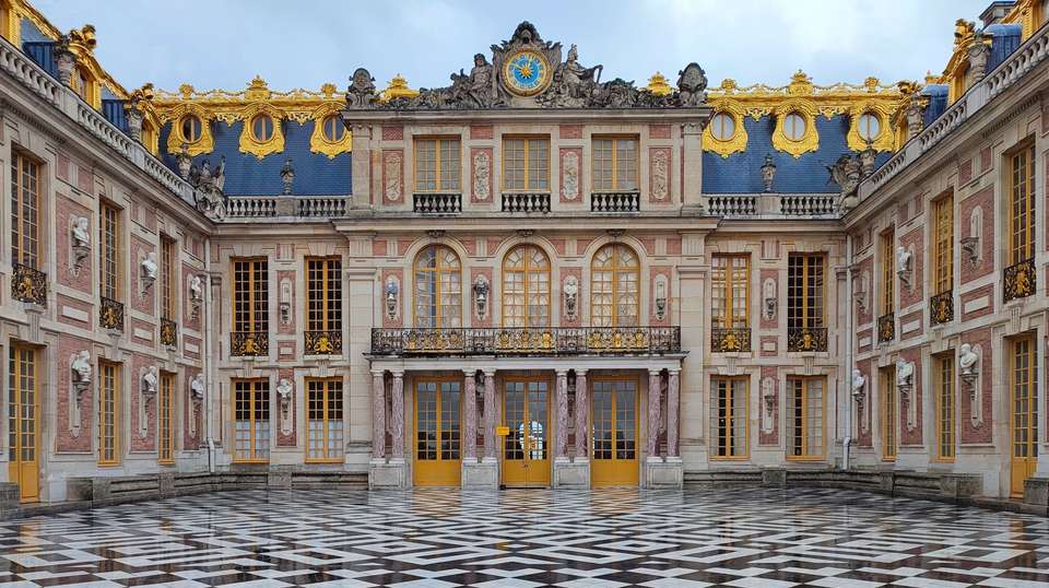 A Portrait of Majestic France (2027) - Uniworld - France - Image 3