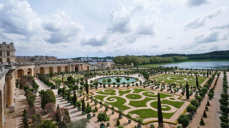 Grand France (2027) - Uniworld - France - Image 3