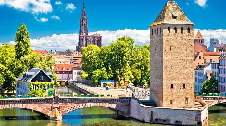 Remarkable Rhine & Historic Holland (2027) - Uniworld - Holland - Image 4