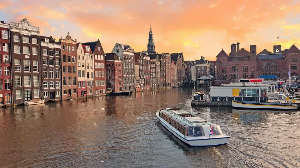 Remarkable Rhine & Historic Holland (2027) - Uniworld - Holland - Image 3