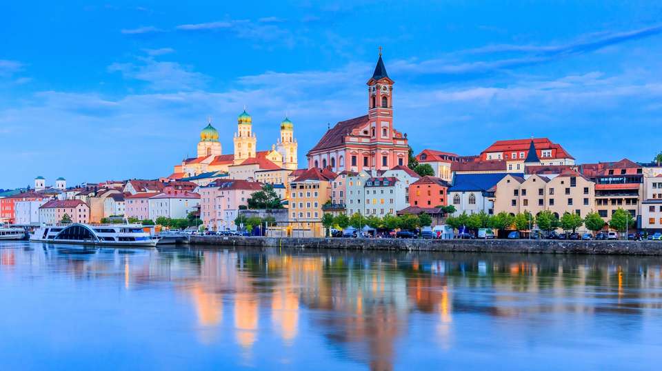 Enchanting Danube (2027) - Uniworld - Germany