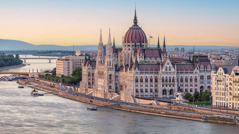 Grand Christmas & New Year's (2027) - Uniworld - Germany - Image 1