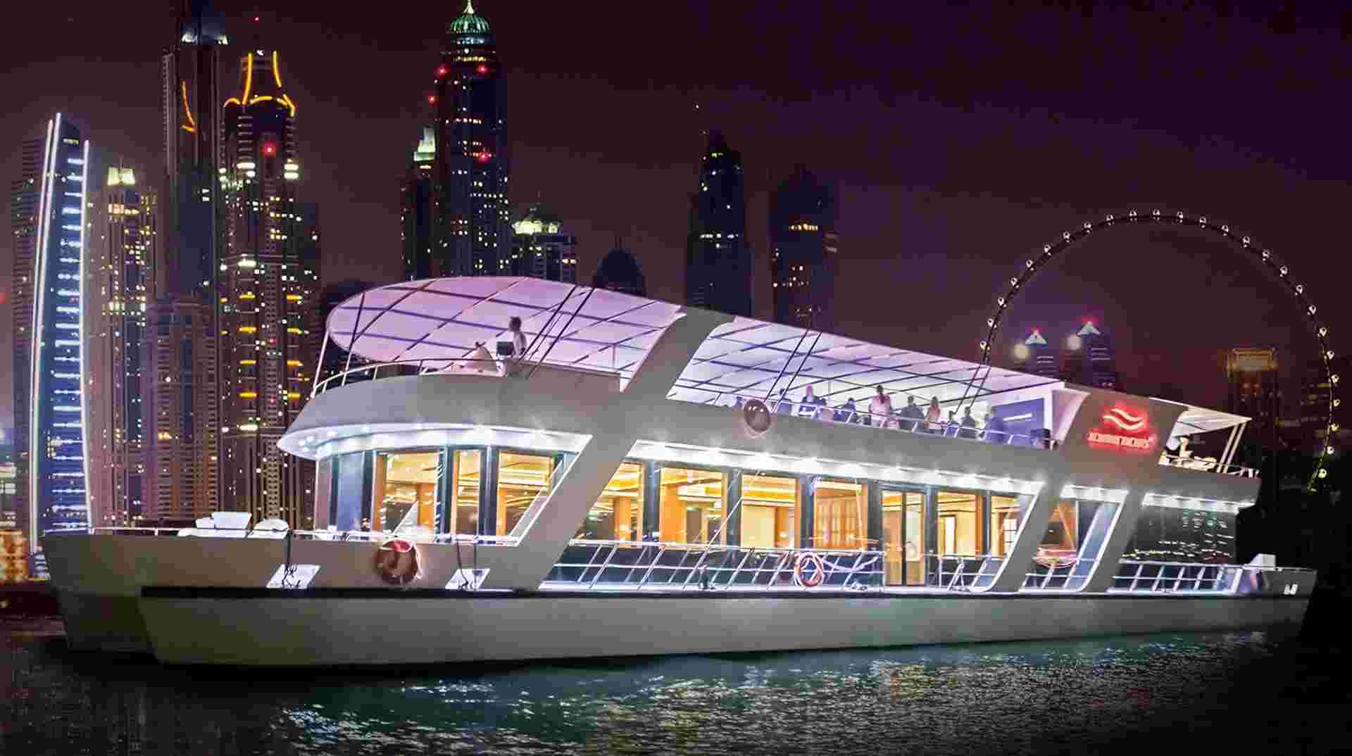 Dubai: Marina Dinner Cruise with Drinks & Live Music