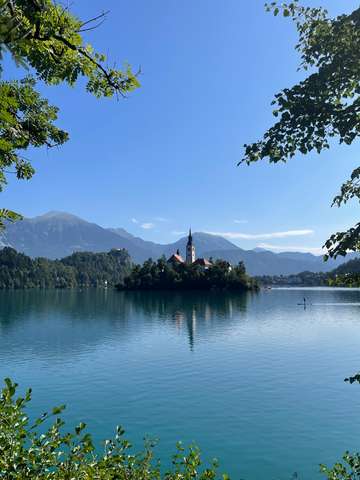 Review image by Raeesah Khan for the trip title: Europe by Rail Budapest to Milan