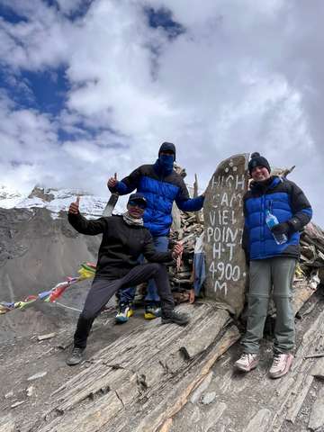 Review image by Dan Bushaway for the trip title: Annapurna Circuit Trek