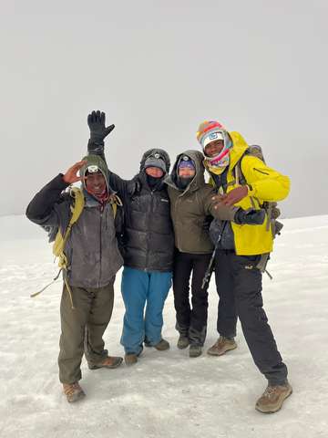 Review image by Henry Broekmeulen for the trip title: Summit Kilimanjaro via Machame Route: 7 Days