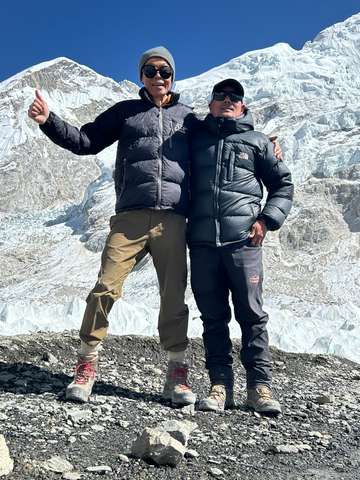 Review image by 衛 荻 for the trip title: Everest Base Camp Trek