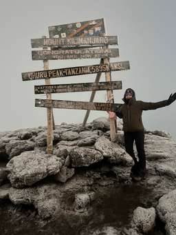 Review image by Henry Broekmeulen for the trip title: Summit Kilimanjaro via Machame Route: 7 Days