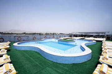 Review image by leo for the trip title: Discover Egypt: Cairo & Nile Cruise in 8 Days W/Air 