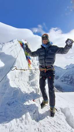 Review image by Andy Lei for the trip title: Everest Base Camp Trek & Island Peak Climb