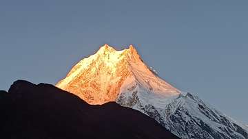 Review image by Clint Eastwood for the trip title: Manaslu Circuit Trek