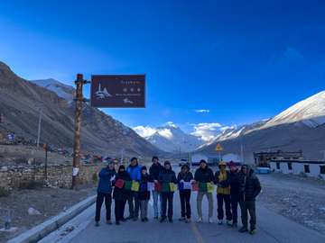 Review image by Chery Qi for the trip title: 15 Days Cultural Diversity of China, Panda & Holy Tibet