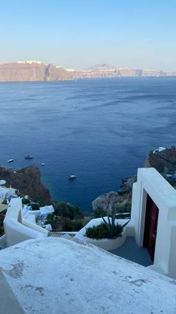 Review image by Anonymous for the trip title: The Greek Gems: Athens, Delphi, Meteora And Santorini