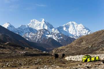 Review image by Minhduongvn for the trip title: Everest Base Camp - 3 High Passes Trek