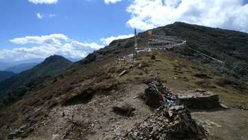 Review image by Peter for the trip title: 11 Day Druk Path Trek