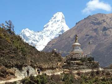 Review image by Gary Brosz for the trip title: Everest Panorama trek