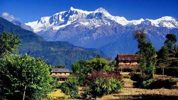 Review image by Qeti for the trip title: Ghorepani Poon Hill Sunrise Trek