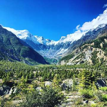Review image by Leah Evans for the trip title: Annapurna Circuit trek 