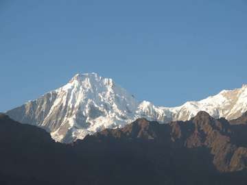 Review image by Gabi for the trip title: Ruby Valley Ganesh Himal Trek / Pangsang Pass