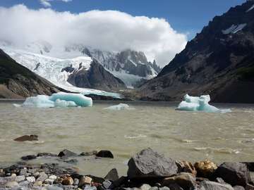 Review image by Robyn Williams for the trip title: Treasures of Patagonia