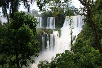 Review image by Duncan MacIntyre for the trip title: From Buenos Aires to the Jungle & falls