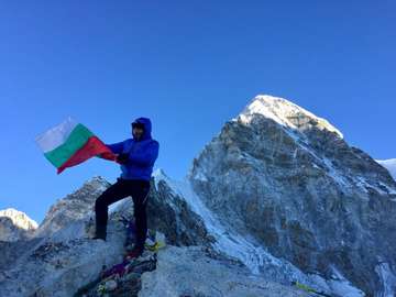 Review image by Nesho Peltekov for the trip title: Everest Base Camp Trek