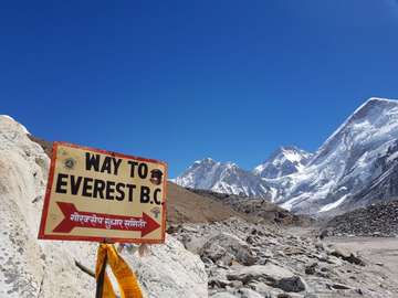 Review image by Emma Kelly for the trip title: Everest Base Camp Tour