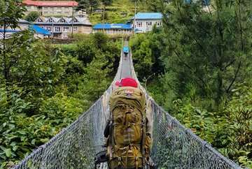 Review image by FABIO HENRIQUE RIBEIRO DE CASTRO for the trip title: Everest Base Camp Trek