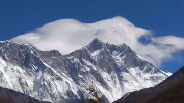 Review image by Gyorgy Lovasz for the trip title: Everest Base Camp Trek