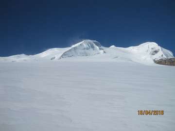 Review image by Eric Stephan for the trip title: Mera Peak 6470m