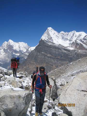 Review image by Eric Stephan for the trip title: Mera Peak 6470m