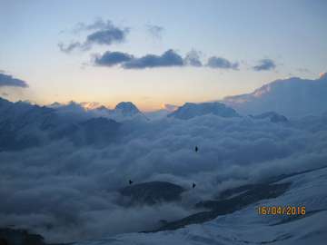 Review image by Eric Stephan for the trip title: Mera Peak 6470m