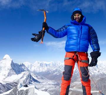 Review image by Andrew Fehervari for the trip title: Everest Base Camp with Island Peak