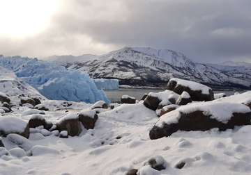 Review image by Lucas for the trip title: Mini Trekking at Perito Moreno Glacier with Boat Ride