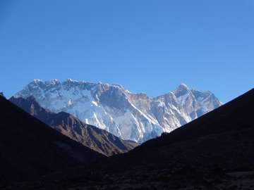 Review image by Sarah for the trip title: Everest Base Camp - Chola Pass- Gokyo Trek