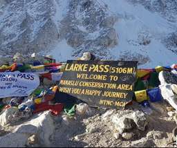 Review image by Toine for the trip title:  Manaslu Circuit Trek: 13 Days
