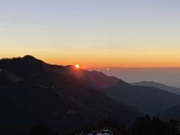 Review image by Huong Pham for the trip title: Annapurna Base Camp Trek in 10 Days