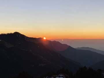 Review image by Huong Pham for the trip title: Annapurna Base Camp Trek in 10 Days