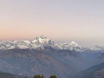 Review image by Huong Pham for the trip title: Annapurna Base Camp Trek in 10 Days