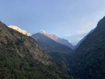 Review image by Huong Pham for the trip title: Annapurna Base Camp Trek in 10 Days