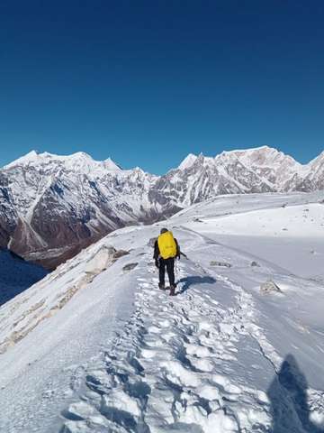 Review image by Anonymous for the trip title: Manaslu Circuit Trek