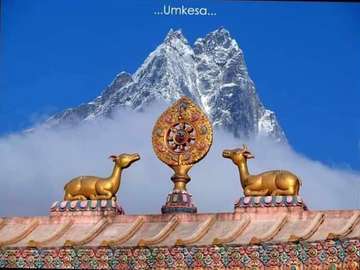 Review image by Phongphan Kesa for the trip title: Everest Base Camp  and Gokyo Lake Trek  15 Days 
