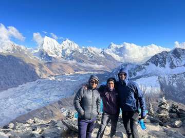 Review image by Matthew Stone for the trip title: Gokyo Renjo La Pass Trek