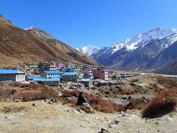 Review image by Anna Frattaruolo for the trip title: Langtang Valley Trek 