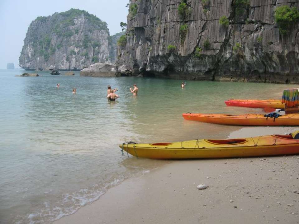 3 Day 2 Night Halong Bay Cruise Great Experience