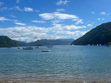 Review image by Celina Rios for the trip title: New Zealand Amplified (Southbound)