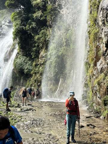 Review image by Florian Winkler for the trip title: 16 Days Manaslu Circuit Trekking