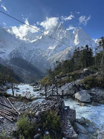 Review image by Florian Winkler for the trip title: 16 Days Manaslu Circuit Trekking