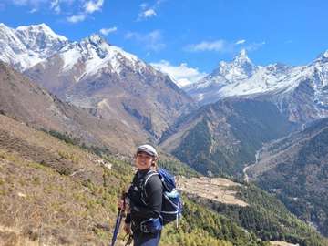Review image by Natchaya Maneein for the trip title: Everest Base Camp Trek in 14 Days