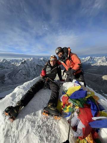 Review image by Tyler Khaw for the trip title: Everest Base Camp Trek & Island Peak Climb